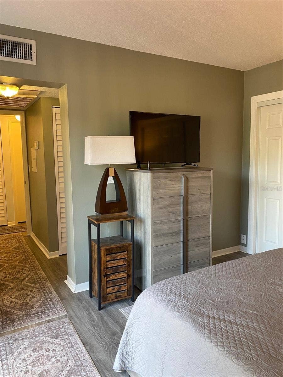2209 BELLEAIR ROAD, #C21, Clearwater, FL 33764 2209 BELLEAIR ROAD, #C21, Clearwater, FL 33764