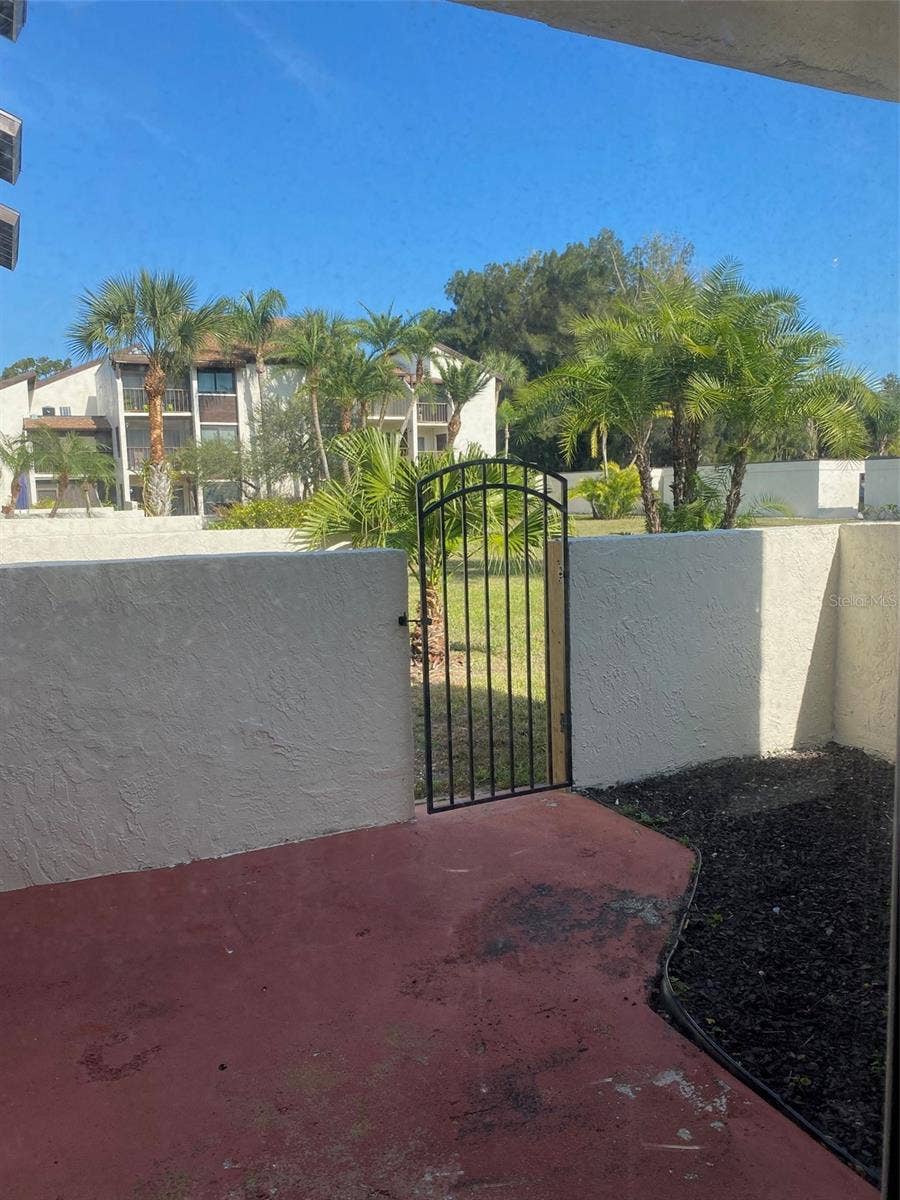 2209 BELLEAIR ROAD, #C21, Clearwater, FL 33764 2209 BELLEAIR ROAD, #C21, Clearwater, FL 33764