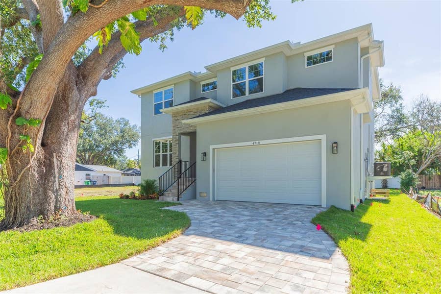 Property photo for 4718 W KNIGHTS AVENUE, Tampa, FL