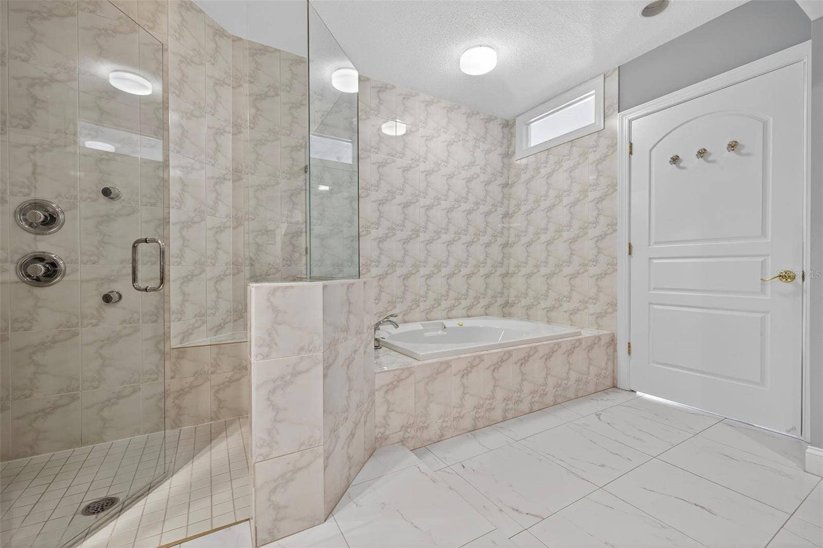 288 BEACH DRIVE NE, #4B, St Petersburg, FL 33701 Primary Bathroom