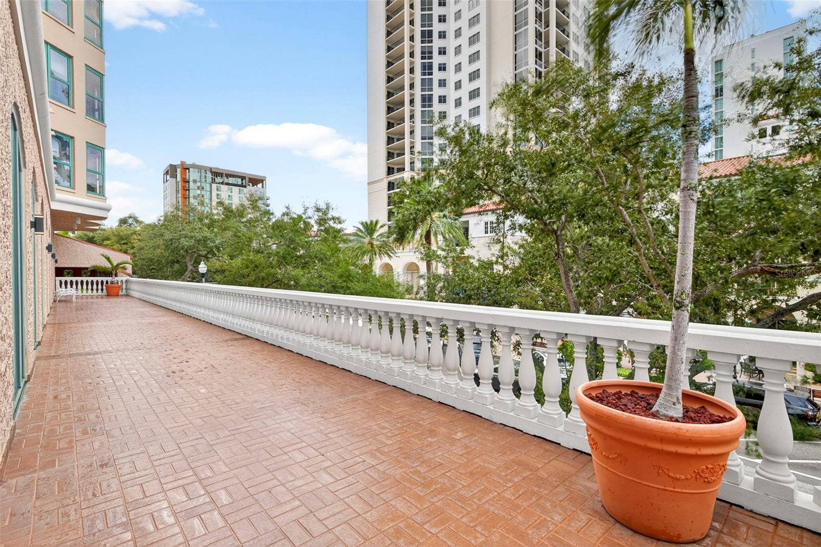 288 BEACH DRIVE NE, #4B, St Petersburg, FL 33701 Amenity