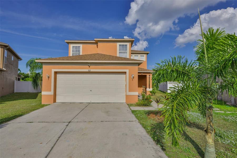 Property photo for 702 CRISTELLE JEAN DRIVE, Ruskin, FL