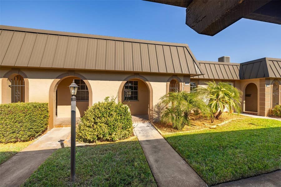 Property photo for 4324 SUMMERSUN DRIVE, New Port Richey, FL