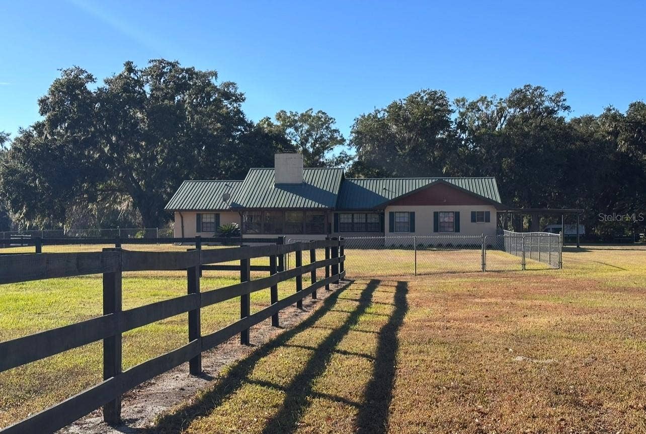 5912 BAILEY ROAD, Plant City, FL 33565