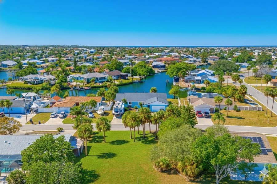 Property photo for 6225 FLAMINGO DRIVE, Apollo Beach, FL