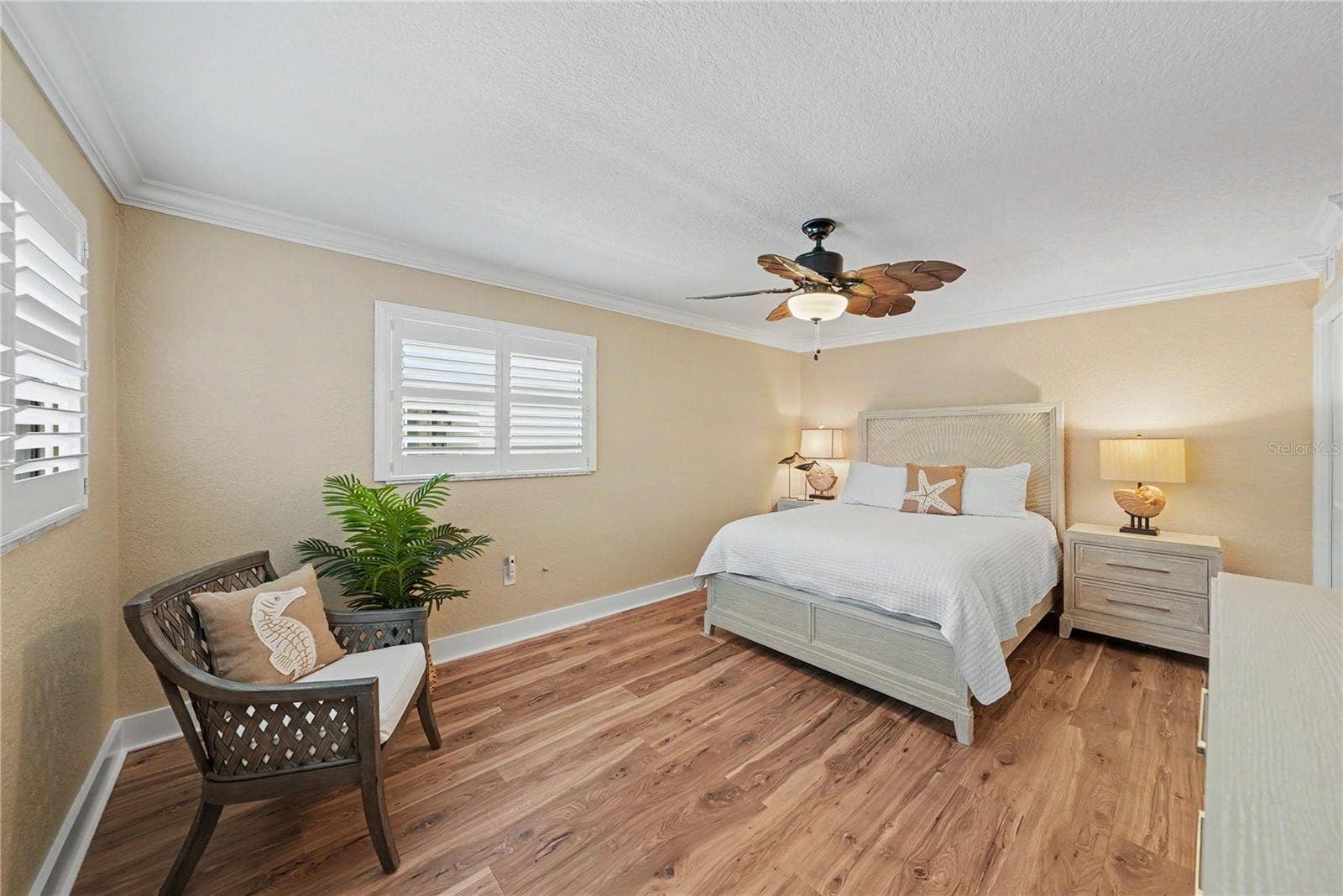 19936 GULF BOULEVARD, Indian Shores, FL 33785 19936 GULF BOULEVARD, Indian Shores, FL 33785