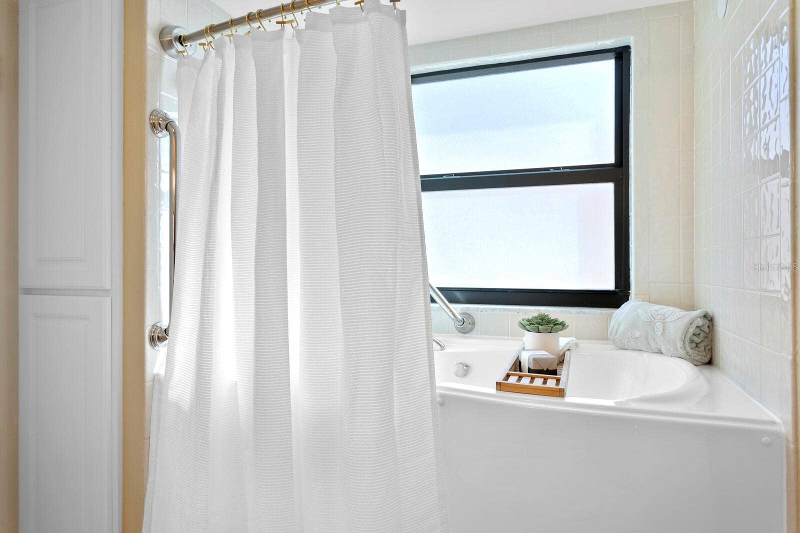 19936 GULF BOULEVARD, Indian Shores, FL 33785 Ensuite bathroom, second level