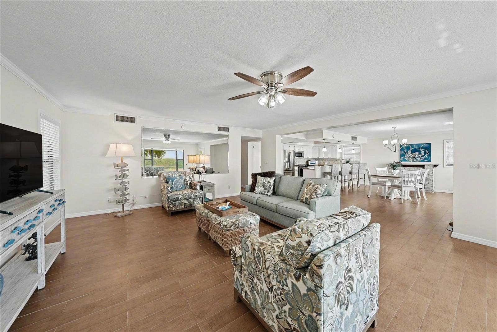 19936 GULF BOULEVARD, Indian Shores, FL 33785 19936 GULF BOULEVARD, Indian Shores, FL 33785