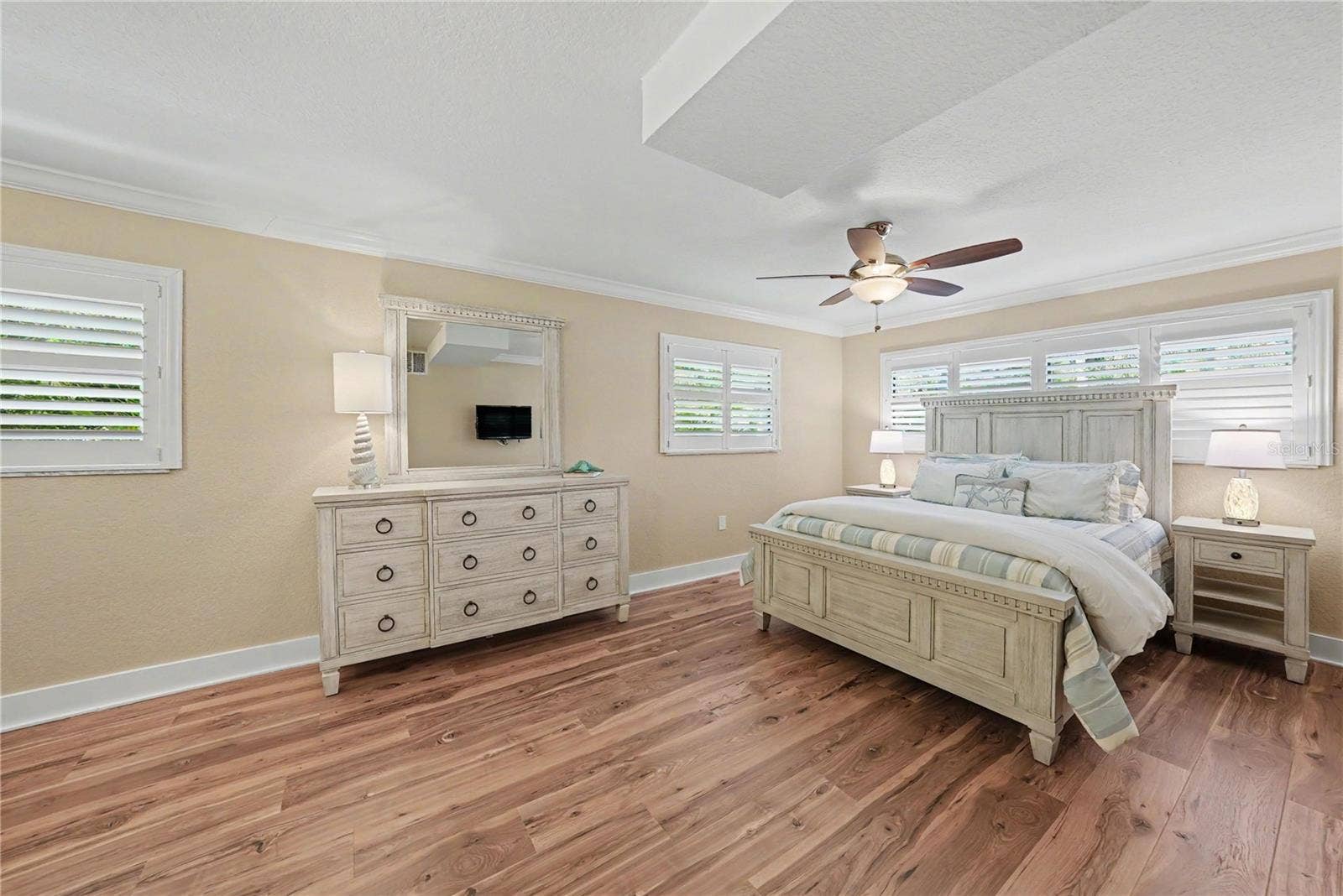 19936 GULF BOULEVARD, Indian Shores, FL 33785 19936 GULF BOULEVARD, Indian Shores, FL 33785