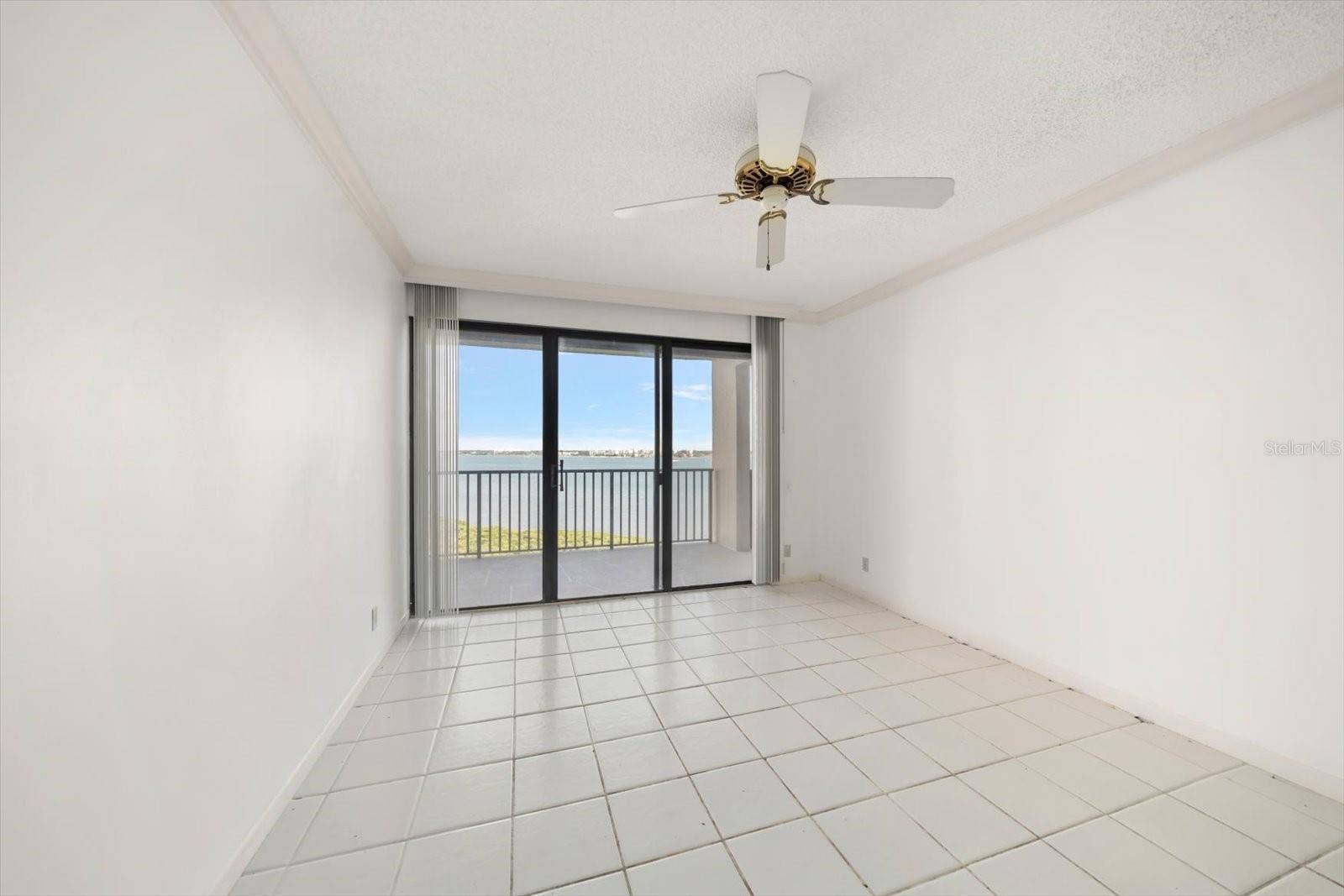 1501 GULF BOULEVARD, #604, Clearwater Beach, FL 33767 1501 GULF BOULEVARD, #604, Clearwater Beach, FL 33767