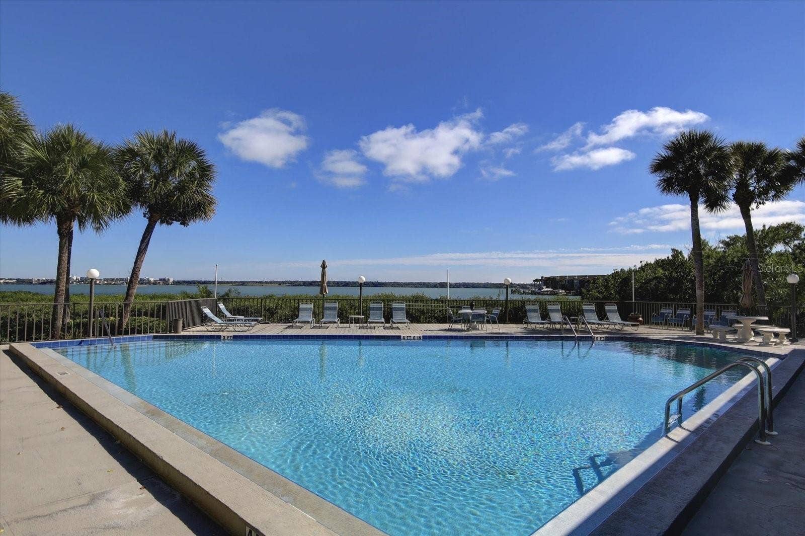 1501 GULF BOULEVARD, #604, Clearwater Beach, FL 33767 1501 GULF BOULEVARD, #604, Clearwater Beach, FL 33767