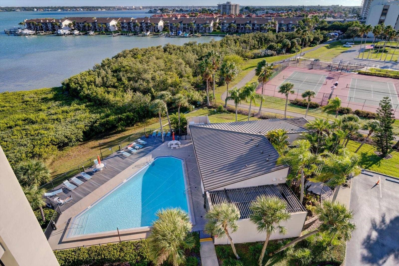 1501 GULF BOULEVARD, #604, Clearwater Beach, FL 33767 1501 GULF BOULEVARD, #604, Clearwater Beach, FL 33767