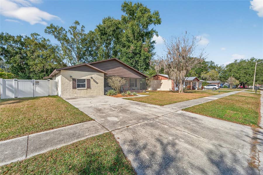 Property photo for 632 SWISS DRIVE, Lakeland, FL