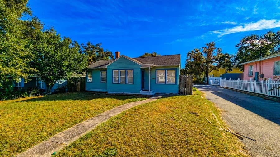 Property photo for 860 16TH AVENUE S, St Petersburg, FL