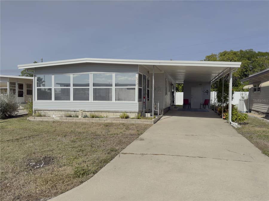 Property photo for 539 MOUNT PINEY AVENUE NE, #689, St Petersburg, FL
