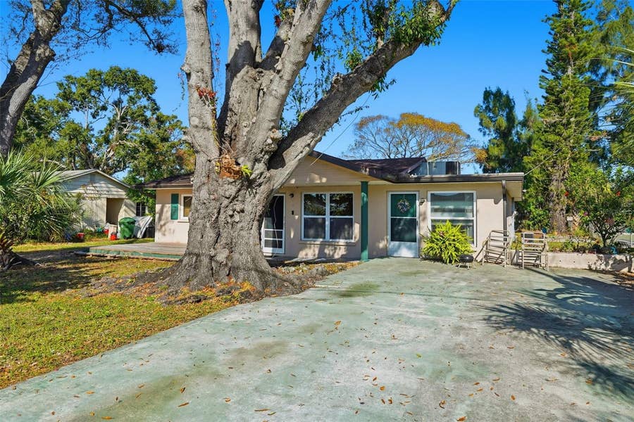 Property photo for 1619 SUPONIC AVENUE, Sarasota, FL