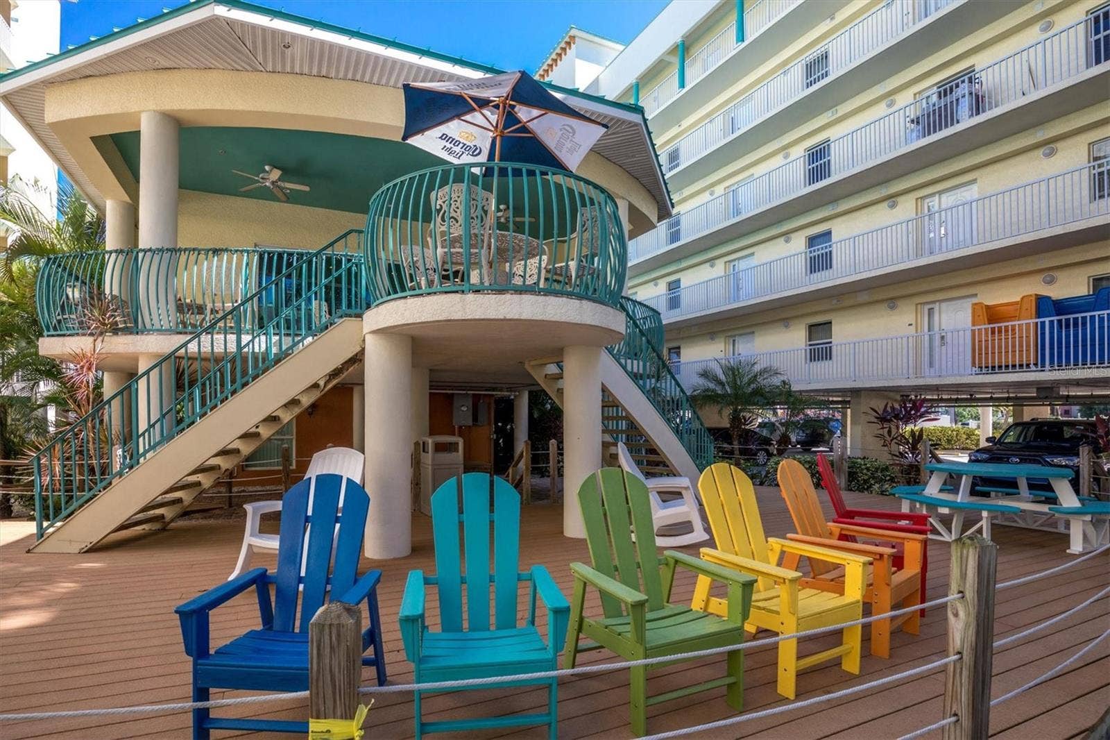 12000 GULF BOULEVARD, #207N, Treasure Island, FL 33706 deck outside restaurant