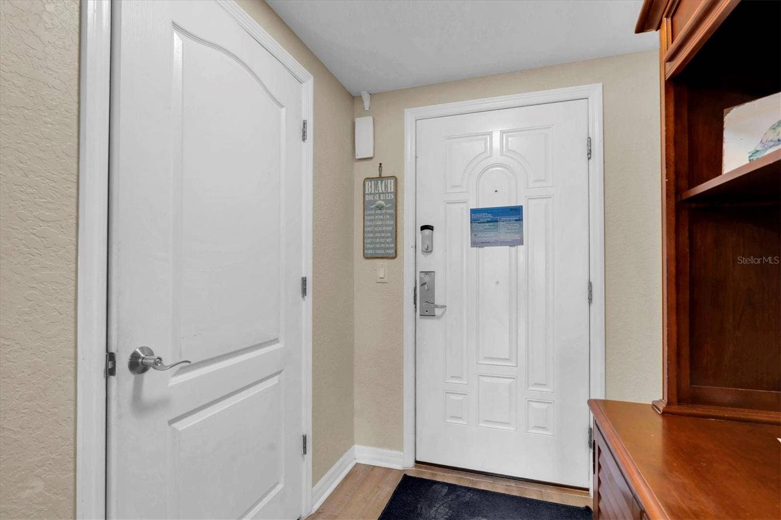 12000 GULF BOULEVARD, #207N, Treasure Island, FL 33706 Entryway