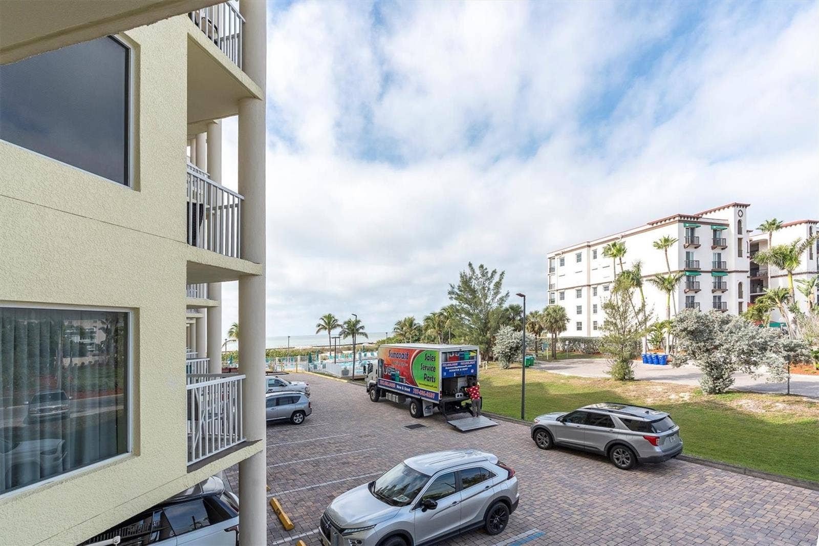 12000 GULF BOULEVARD, #207N, Treasure Island, FL 33706 balcony