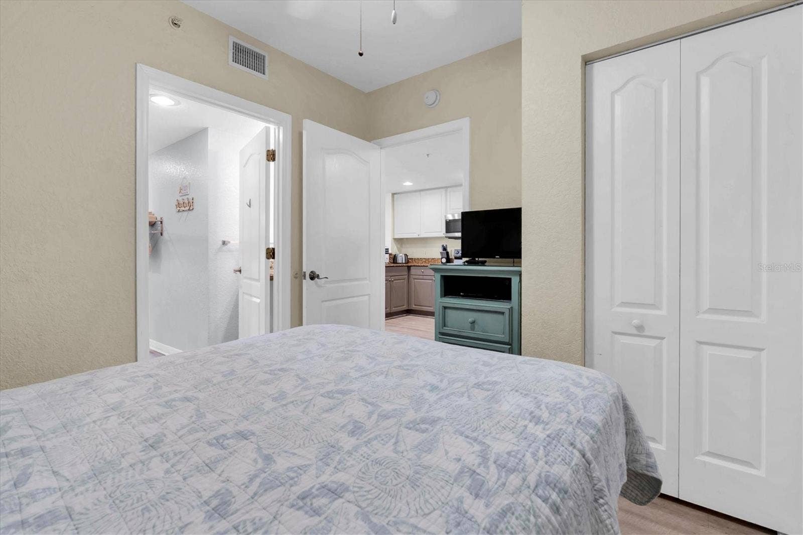 12000 GULF BOULEVARD, #207N, Treasure Island, FL 33706 bedroom 2
