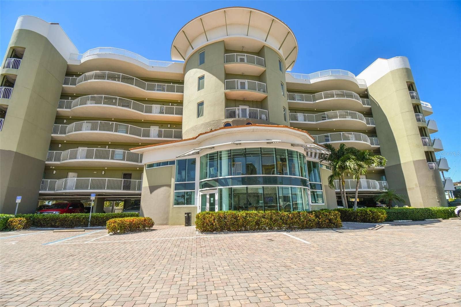 11605 GULF BOULEVARD, #208, Treasure Island, FL 33706 11605 GULF BOULEVARD, #208, Treasure Island, FL 33706