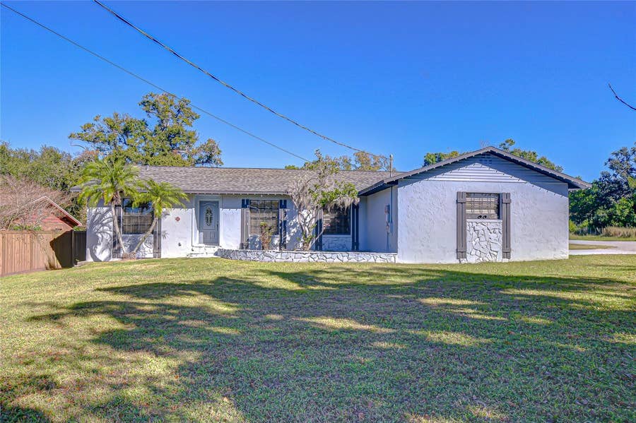Property photo for 2109 LITHIA PINECREST ROAD, Valrico, FL