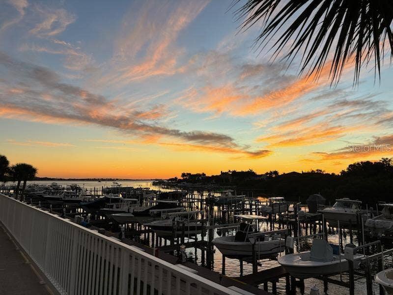 2 SEASIDE LANE, #103, Belleair, FL 33756 12-20-25 Sunset