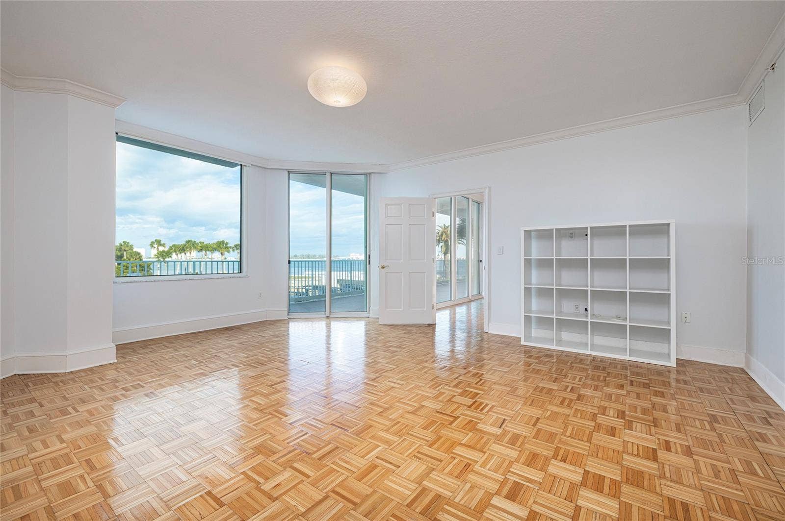 2 SEASIDE LANE, #103, Belleair, FL 33756 2 SEASIDE LANE, #103, Belleair, FL 33756