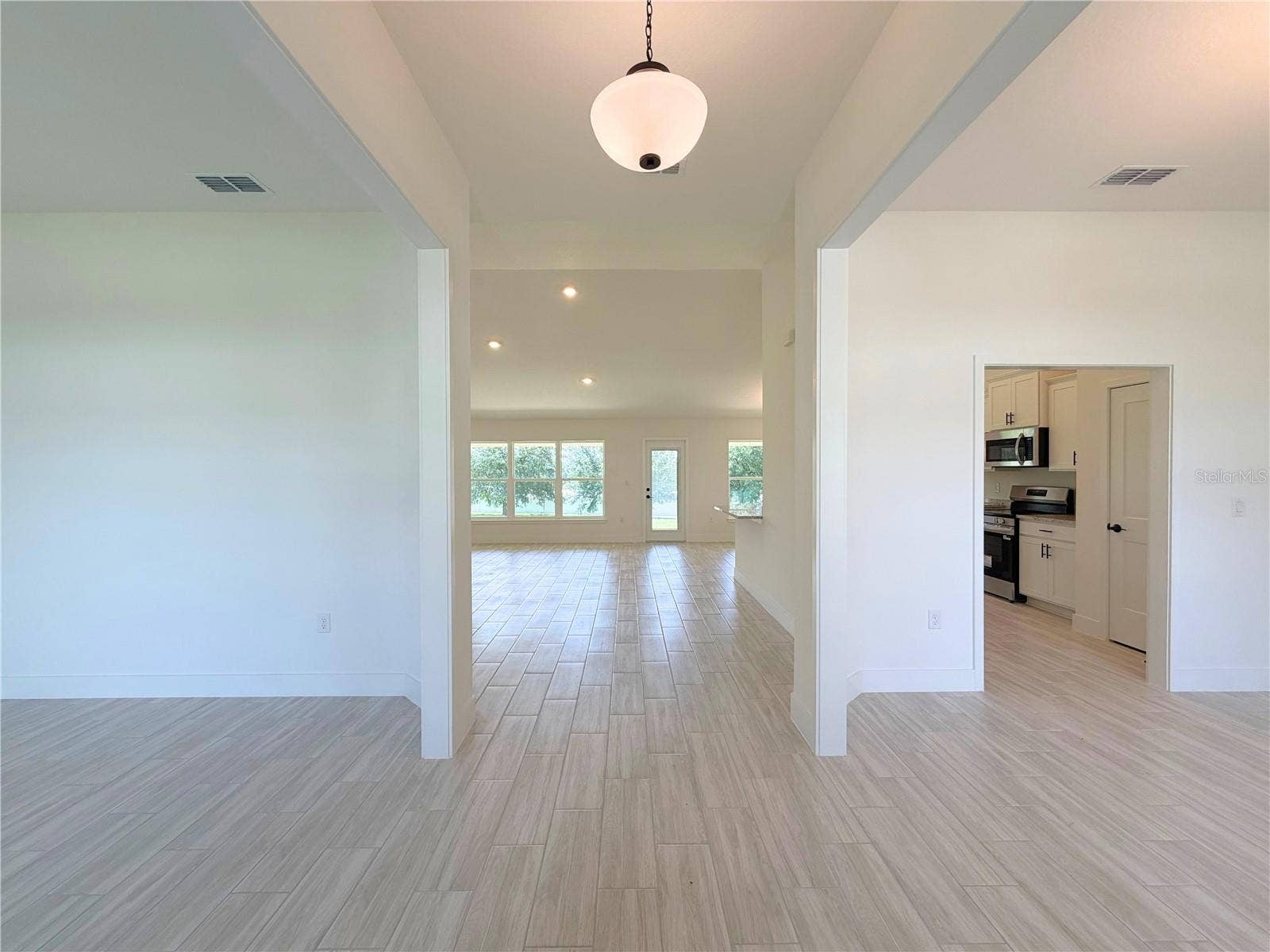 37041 HIDDEN VIEW CIRCLE, Dade City, FL 33523