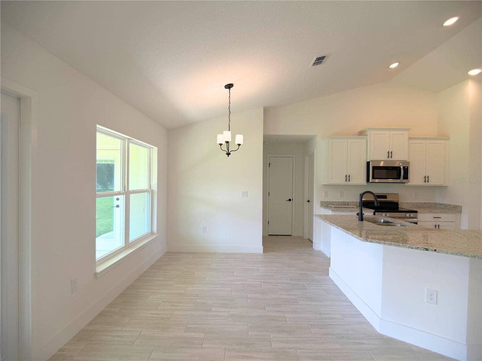 37041 HIDDEN VIEW CIRCLE, Dade City, FL 33523