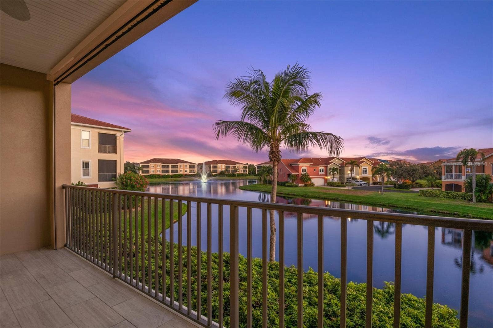 8 ACADEMY WAY S, #123, St Petersburg, FL 33711 8 ACADEMY WAY S, #123, St Petersburg, FL 33711