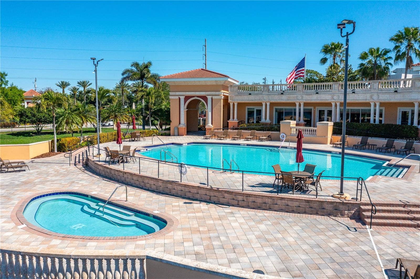 8 ACADEMY WAY S, #123, St Petersburg, FL 33711 The Marina Bay clubhouse, pool, jacuzzi and fitness room.