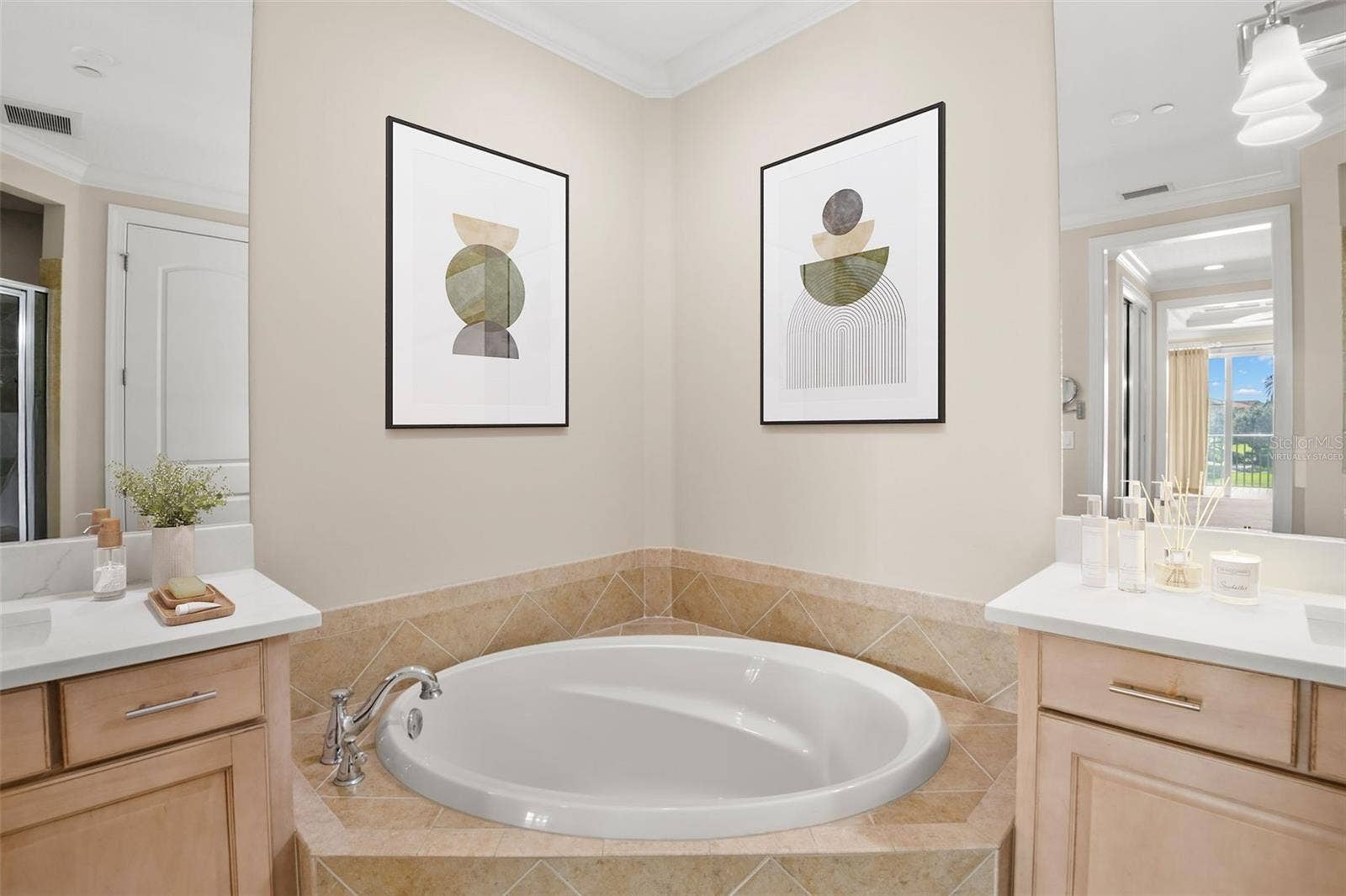 8 ACADEMY WAY S, #123, St Petersburg, FL 33711 Virtually staged.
