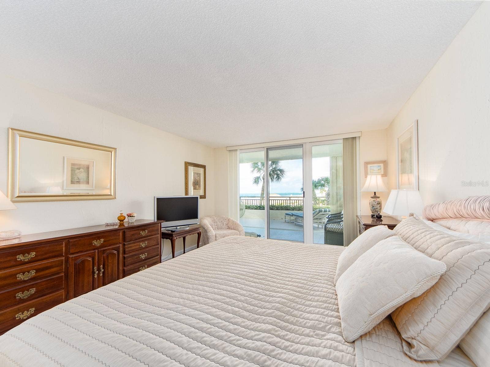 1430 GULF BOULEVARD, #110, Clearwater, FL 33767 1430 GULF BOULEVARD, #110, Clearwater, FL 33767