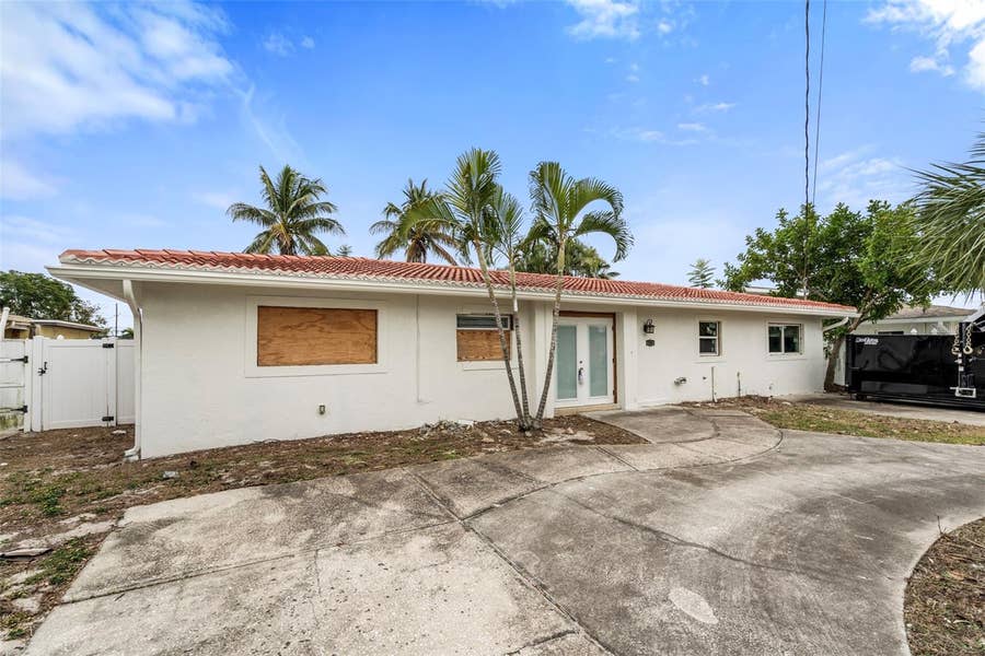 Property photo for 9570 SUN ISLE DRIVE NE, St Petersburg, FL