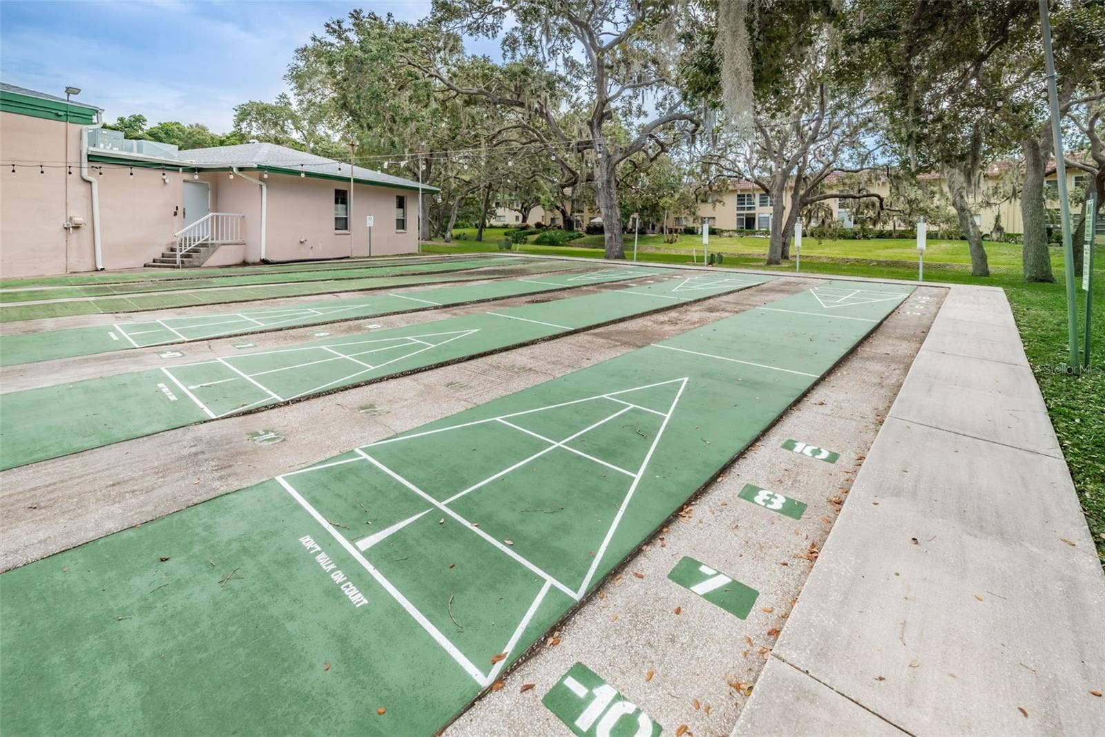 2001 GREENBRIAR BOULEVARD, #6, Clearwater, FL 33763