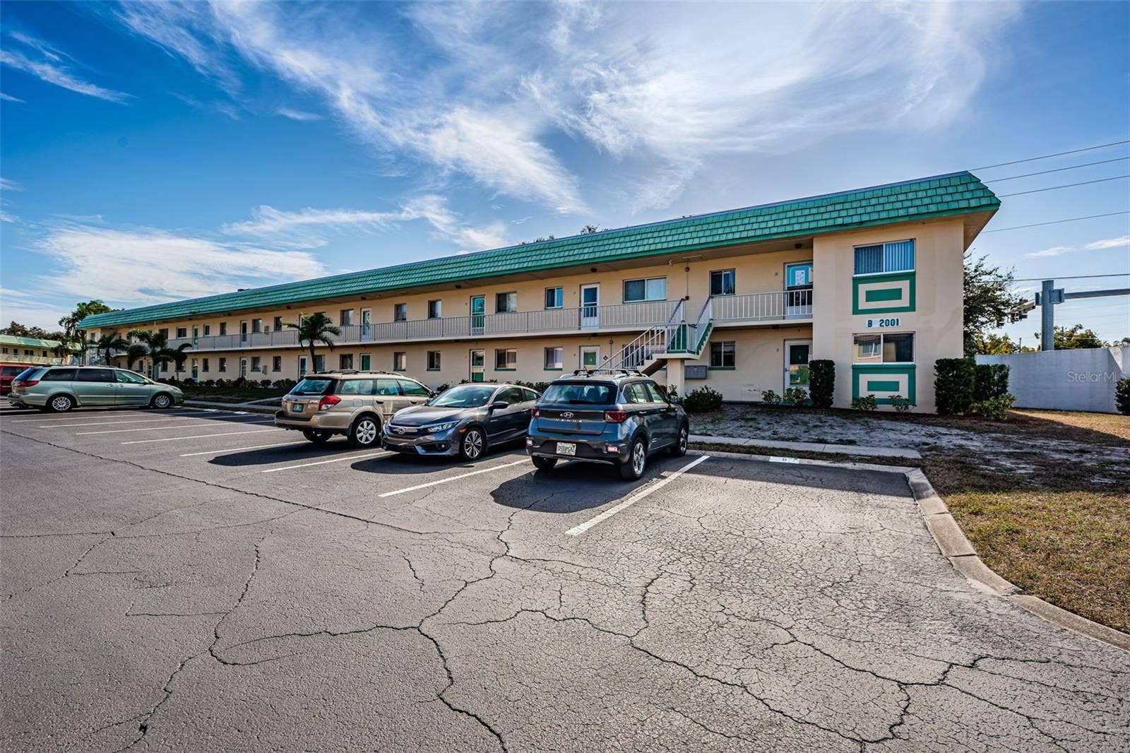 2001 GREENBRIAR BOULEVARD, #6, Clearwater, FL 33763
