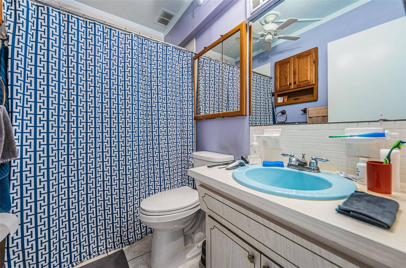 2001 GREENBRIAR BOULEVARD, #6, Clearwater, FL 33763