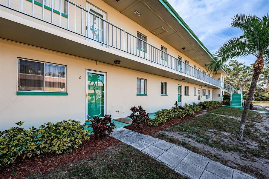 Property photo for 2001 GREENBRIAR BOULEVARD, #6, Clearwater, FL