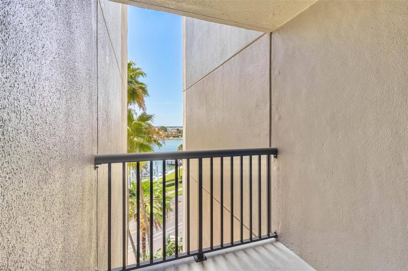 1660 GULF BOULEVARD, #607, Clearwater Beach, FL 33767 guest bedroom balcony