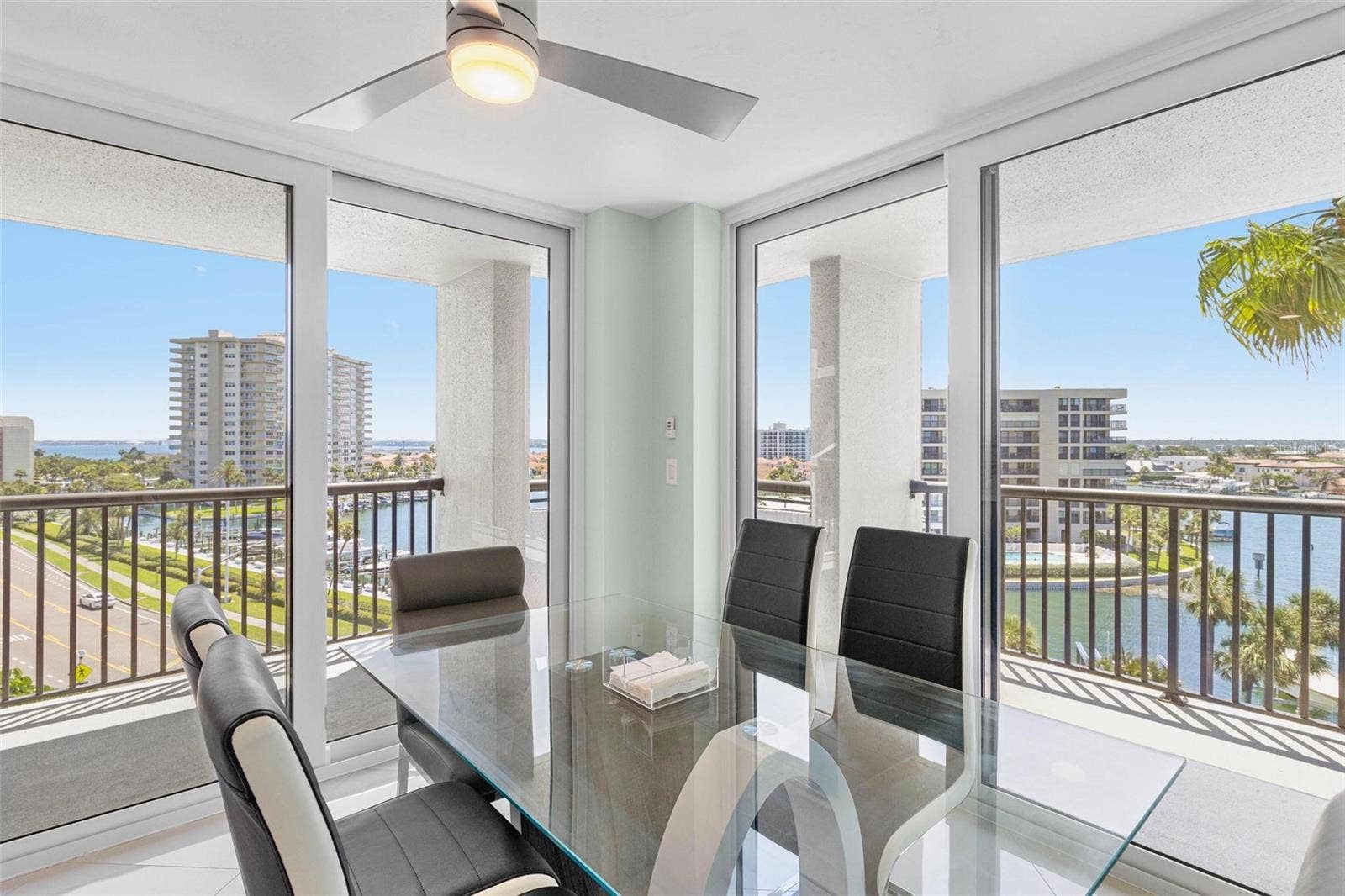 1660 GULF BOULEVARD, #607, Clearwater Beach, FL 33767 dining area with water views