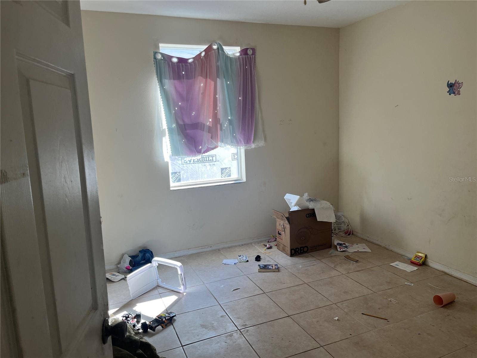 3607 N 52ND STREET, Tampa, FL 33619 3607 N 52ND STREET, Tampa, FL 33619