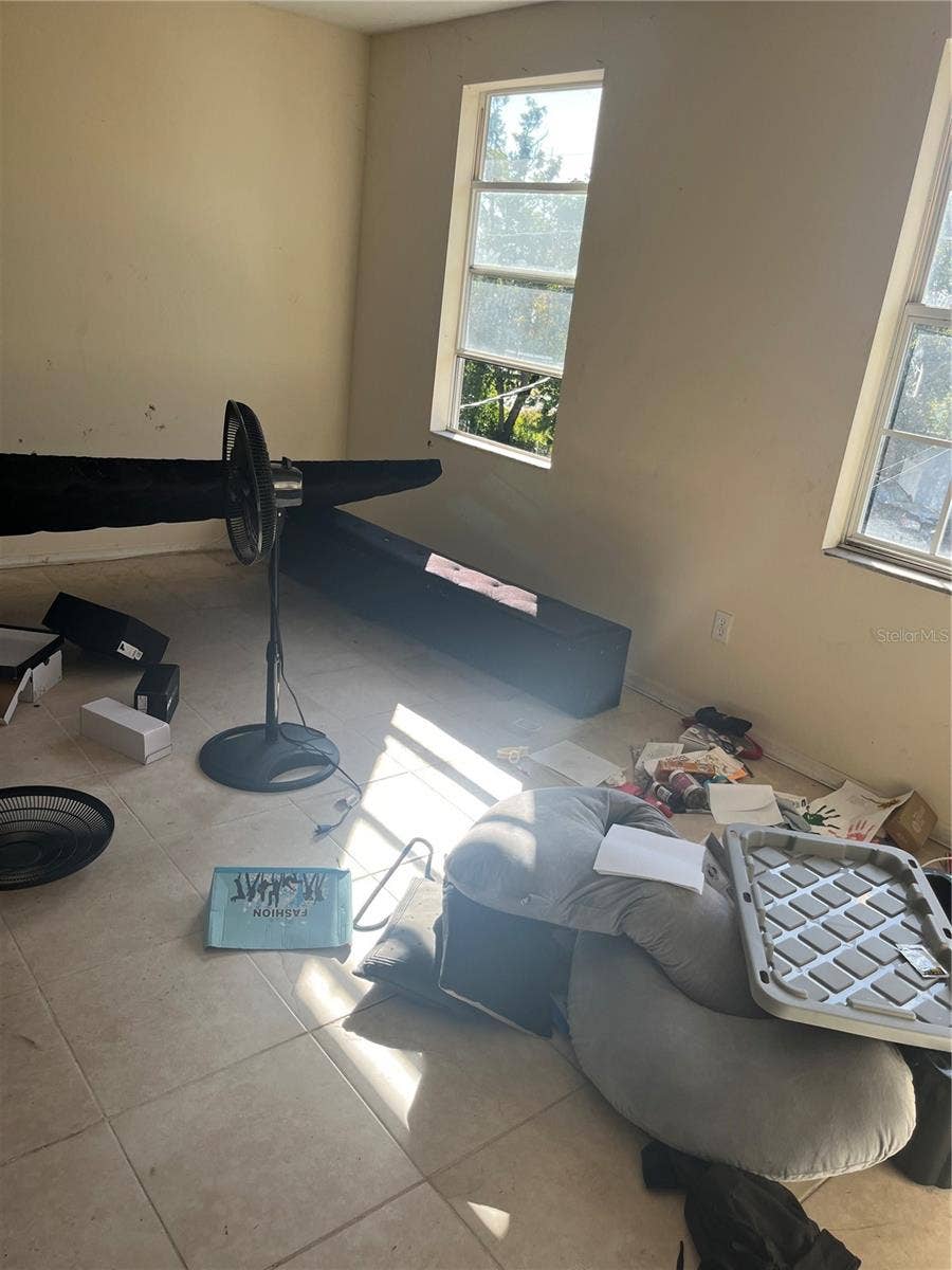 3607 N 52ND STREET, Tampa, FL 33619 3607 N 52ND STREET, Tampa, FL 33619