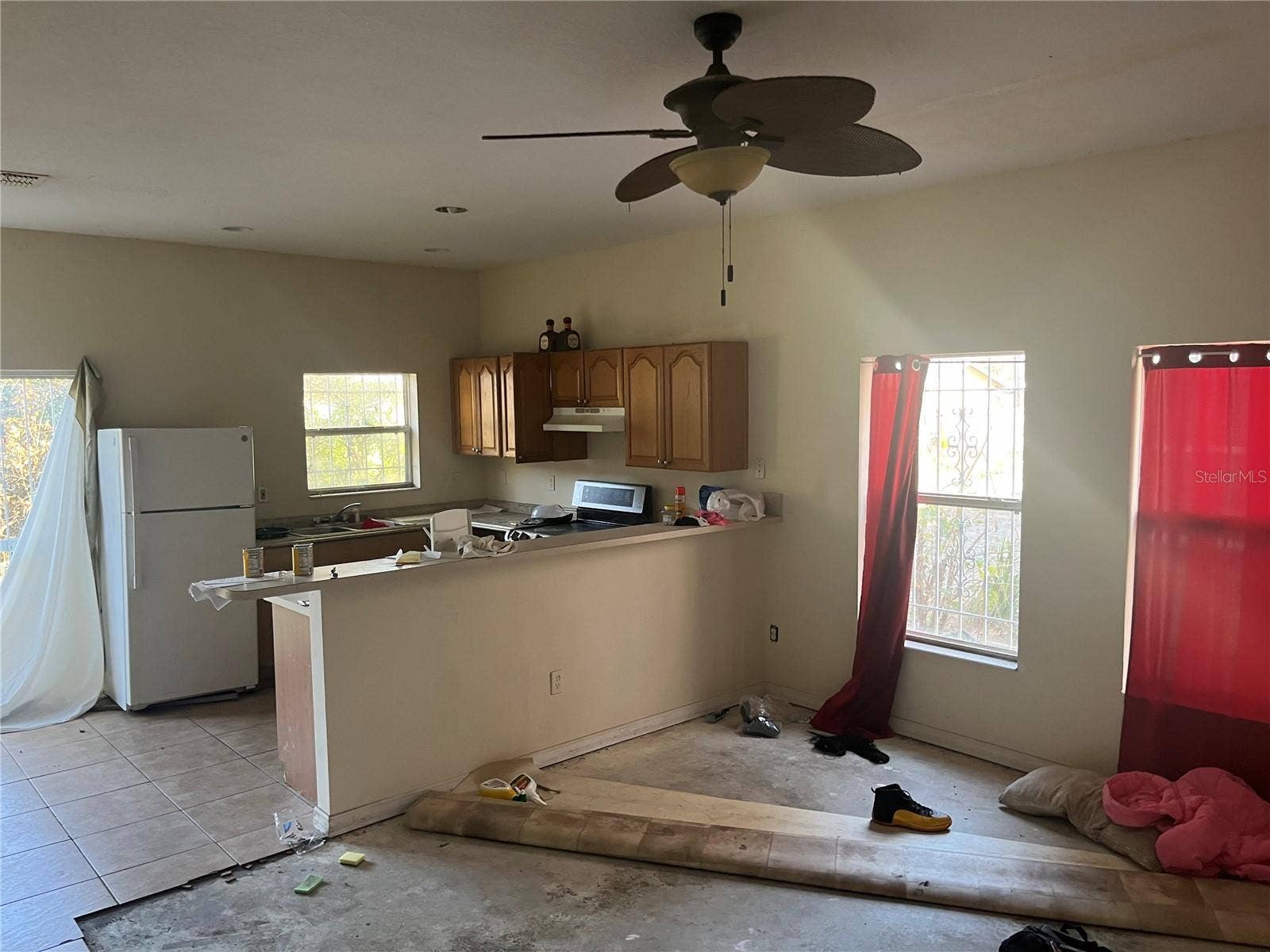 3607 N 52ND STREET, Tampa, FL 33619 3607 N 52ND STREET, Tampa, FL 33619