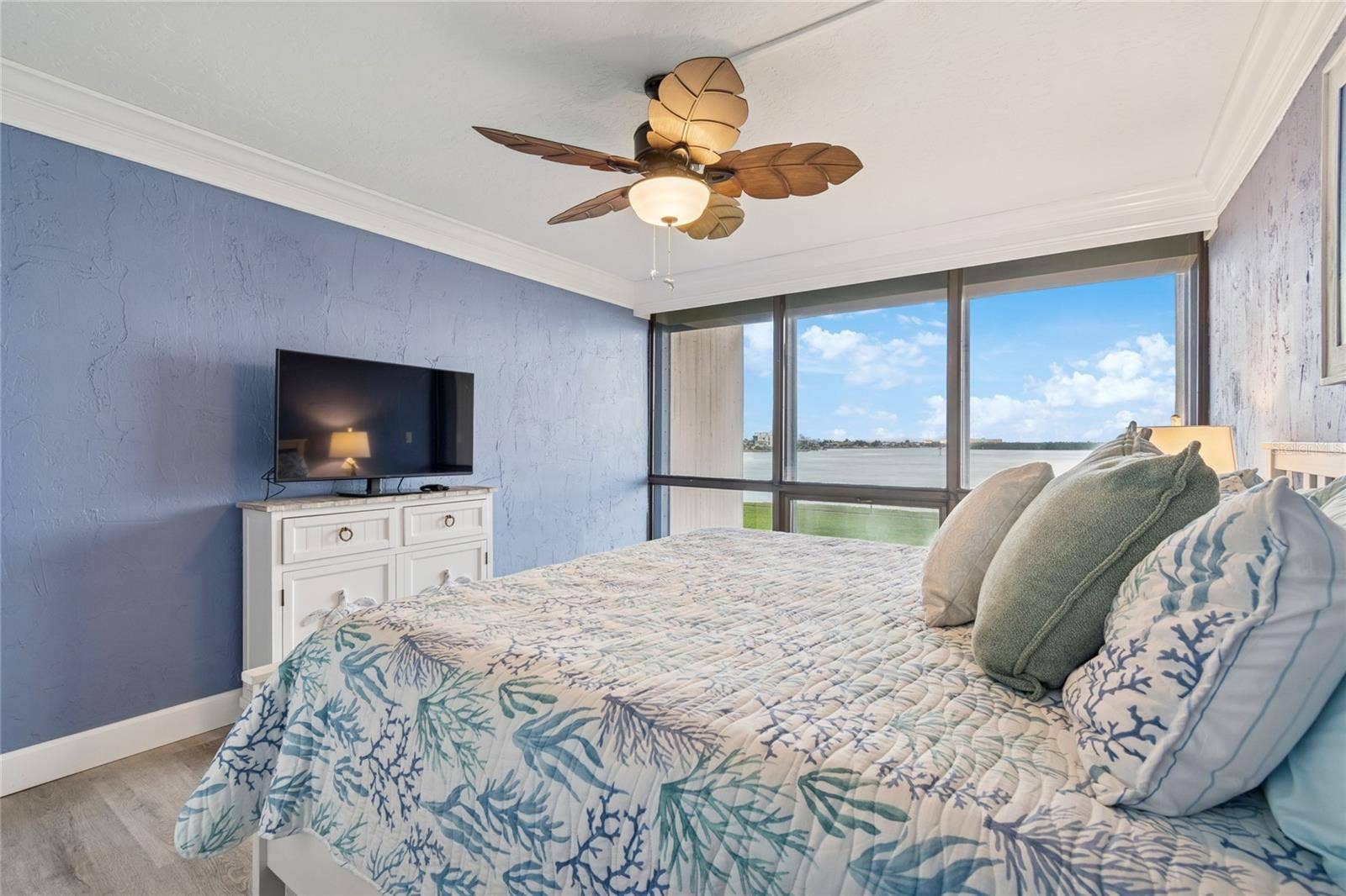 1 KEY CAPRI, #101E, Treasure Island, FL 33706 1 KEY CAPRI, #101E, Treasure Island, FL 33706