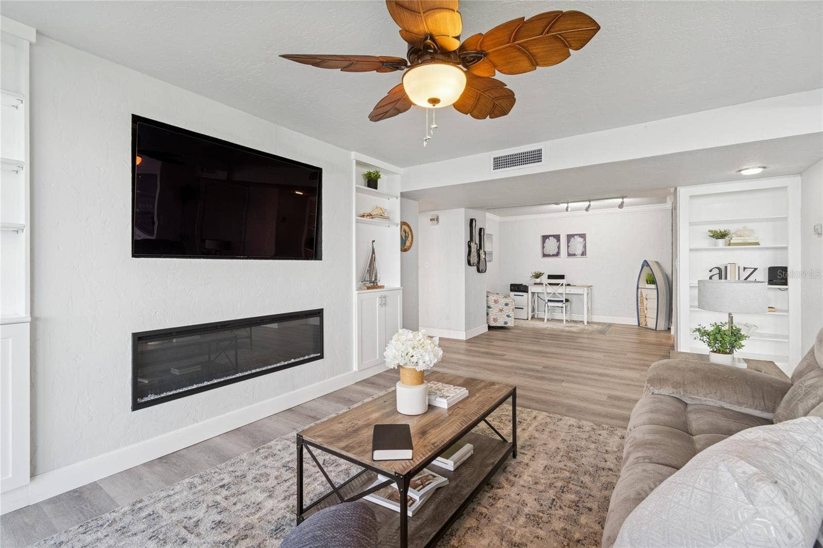 1 KEY CAPRI, #101E, Treasure Island, FL 33706 1 KEY CAPRI, #101E, Treasure Island, FL 33706
