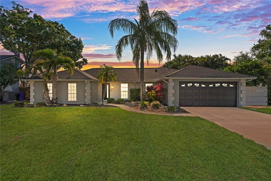Property photo for 1992 ARVIS CIRCLE E, Clearwater, FL