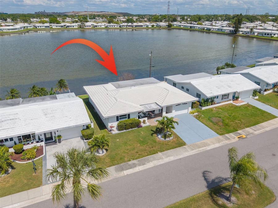 Property photo for 9705 MAINLANDS BOULEVARD W, Pinellas Park, FL