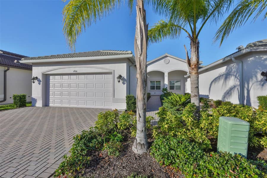 Property photo for 4906 AVILA LAKES DRIVE, Wimauma, FL