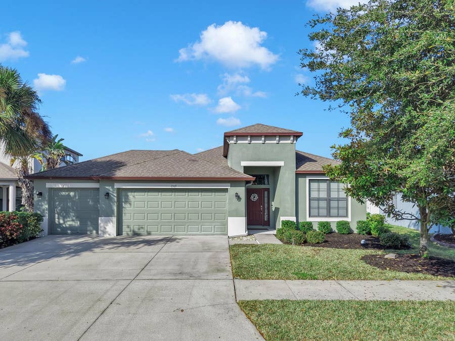 Property photo for 7109 SPINDLE TREE LANE, Riverview, FL